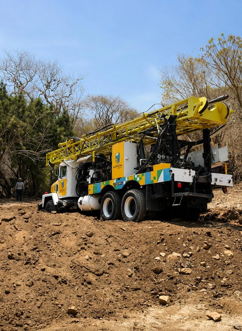 Máquina perforadora de pozos municipal